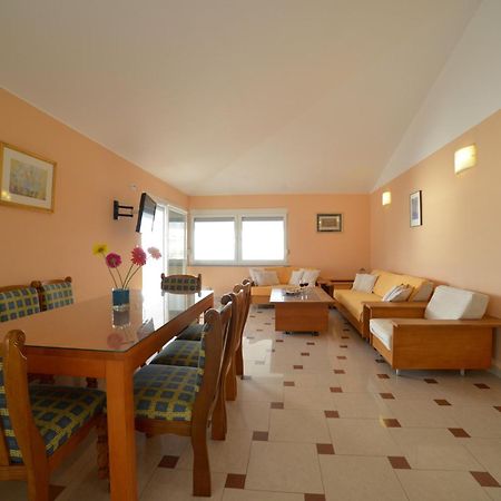 Appartamento Oasis Blue Primošten Esterno foto