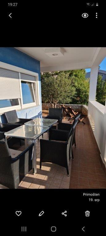 Appartamento Oasis Blue Primošten Esterno foto