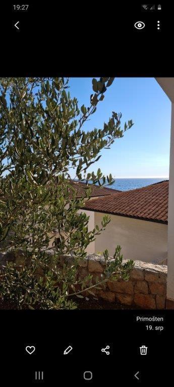 Appartamento Oasis Blue Primošten Esterno foto